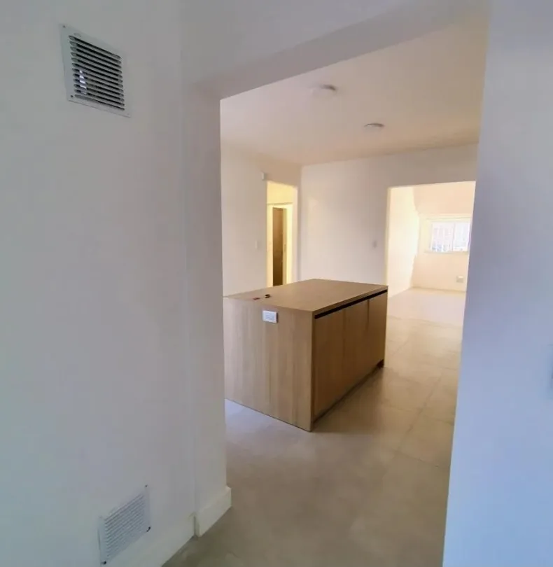 Casa en Venta en Olivos u$s 186.500 reciclada a nuevo,  sin cochera